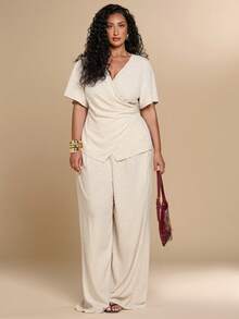 SHEIN BAE CURVE Conjunto de top con cuello cruzado y cintura ceñida, y pantalones de pierna ancha, de unicolor, para vacaciones y uso diario, tallas grandes, primavera/verano - Albaricoque - Ver 8