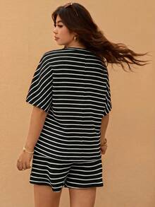 Elaquor Plus Size Women's Round Neck Striped Mid-Sleeve Top And Shorts Casual Suit - Black - View 3