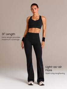GLOWMODE Quần legging ống loe 31" FeatherFit™-Sculpt Beyond The Flare nâng mông, kiểm soát bụng, nén định hình với đường may tạo dáng, có túi hai bên, cường độ trung bình cho tập luyện, chạy bộ, workout, gym và fitness - màu đen - Xem 6