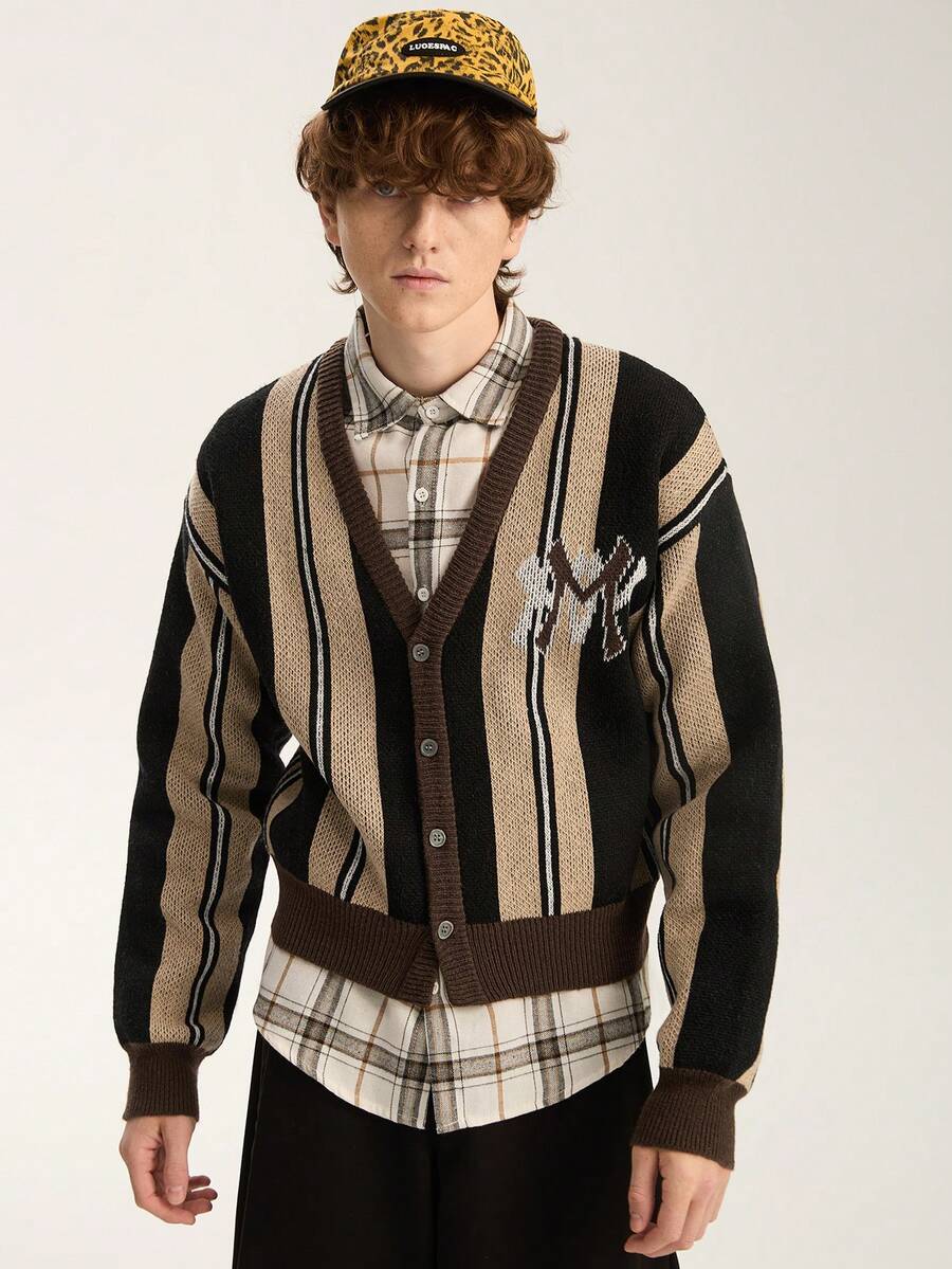 Limitiso Casual Khaki And Black Striped Men's Cardigan Short Knitwear Long Sleeve Button Front V-Neck Sweater - Khaki - View 1
