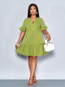 SOLERSUN Plus Size Women Metal Decor Ruffle Hem Casual Dress - Green - View 1