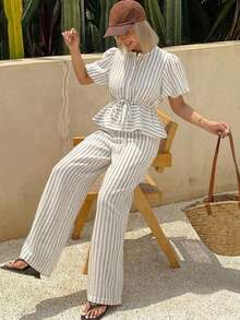 Livesso Round Neck Off-White Puff Sleeve Crop Top And Casual Coastal Hawaiian Pants 2 Pieces Set Suitable For Party Vacation Beach Party Beach Holiday Summer - Black - View 4