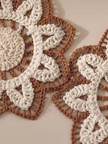 SHEIN 1Pc/2pcs/4pcs Flower Shape Embroidery Beige Apricot Coaster Embroidery Process Anti-Crochet Process, Pastoral, Natural, Retro, Contrasting Color Coffee Coaster Thermal Insulation Pad Thermal Insulation Layer Protects The Desktop - Multicolor - View 2