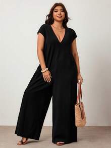 Enliva Jumpsuit Katun Hitam Ukuran Besar dengan Leher V Longgar dan Saku - Hitam - View 3
