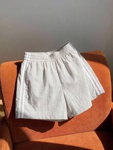Comfortcana Celana Pendek Wanita dengan Pinggang Elastis, Motif Blok Warna, Kasual, Serbaguna untuk Pemakaian Sehari-hari - Light Grey - View 6