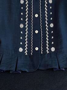 Franclia White Floral Embroidered Lightweight Summer Shirt, Fashionable Youthful Short Sleeve , Suitable For Daily, Vacation, And Casual Commute - Navy Blue - View 5
