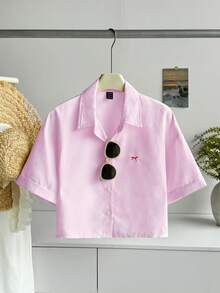 SHEIN Unity 女款藍色條紋蝴蝶刺繡寬鬆短袖短版上衣 - 彩色 - 查看 4