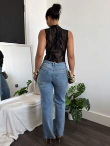 leahseptember Bodysuits de encaje negro sin mangas con hombros abiertos y fruncidos, otoño verano - Negro - Ver 2