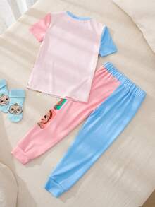 CoComelon X SHEIN Young Girl Letter Print Contrast Color Round Neck Short Sleeve Top And Leggings Pajama Set, - Pink - View 2