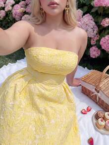 Lyrianda Vestido mini de tela texturizada con cintura ceñida y corte evasé para mujer de talla grande - Amarillo - Ver 3