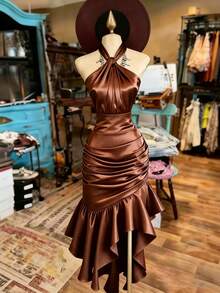 SHEIN Raffinéa Gaun Koktail Hitam Elegan dengan Leher Halter dan Hem Berumbai, Cocok untuk Pesta, Perjamuan, dan Klub Malam - Coklat - View 4