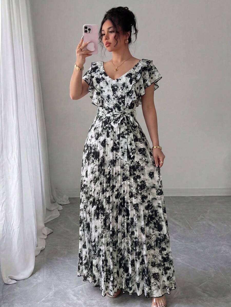 Selianne V领数码印花度假风荷叶边腰身A字优雅浪漫女装 - 黑色 - 查看 1