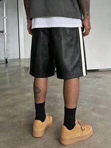 Manfinity Hypemode Men's Black PU Shorts, Side Tape Design, Fashion Versatile Casual Bermuda Shorts, Holiday - Black - View 2
