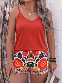 Plus Size 2-Piece Outfit, Red V-Neck Cami Top & Floral Print Drawstring Shorts Set For Women - Multicolor - View 3