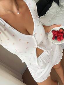 Dazy Plus Plus Size Women's Ditsy Floral Tight Crop Top And Elastic Waist Shorts Pajama Set, Sexy & Comfy, Spring/Summer - White - View 2