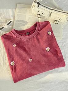 Comfortcana Plus Size Cotton Washed Snow Flake Short Sleeve T-Shirt, Spring - Red - View 3