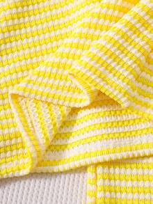 SHEIN Sparklyn 2pcs/Set Girls Casual T-Shirt Set, Solid Color Flutter Sleeve Textured Colorful Yarn Bow Top And Wide Leg Pants Set, Suitable For Daily Outings Or Beach Travel - Yellow - View 4