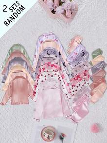 SHEIN 4件套情人节服装及装饰套装，女童休闲舒适红白爱心印花卫衣和裤子2件套家居服（随机2件上衣+2条裤子） - 彩色 - 查看 2