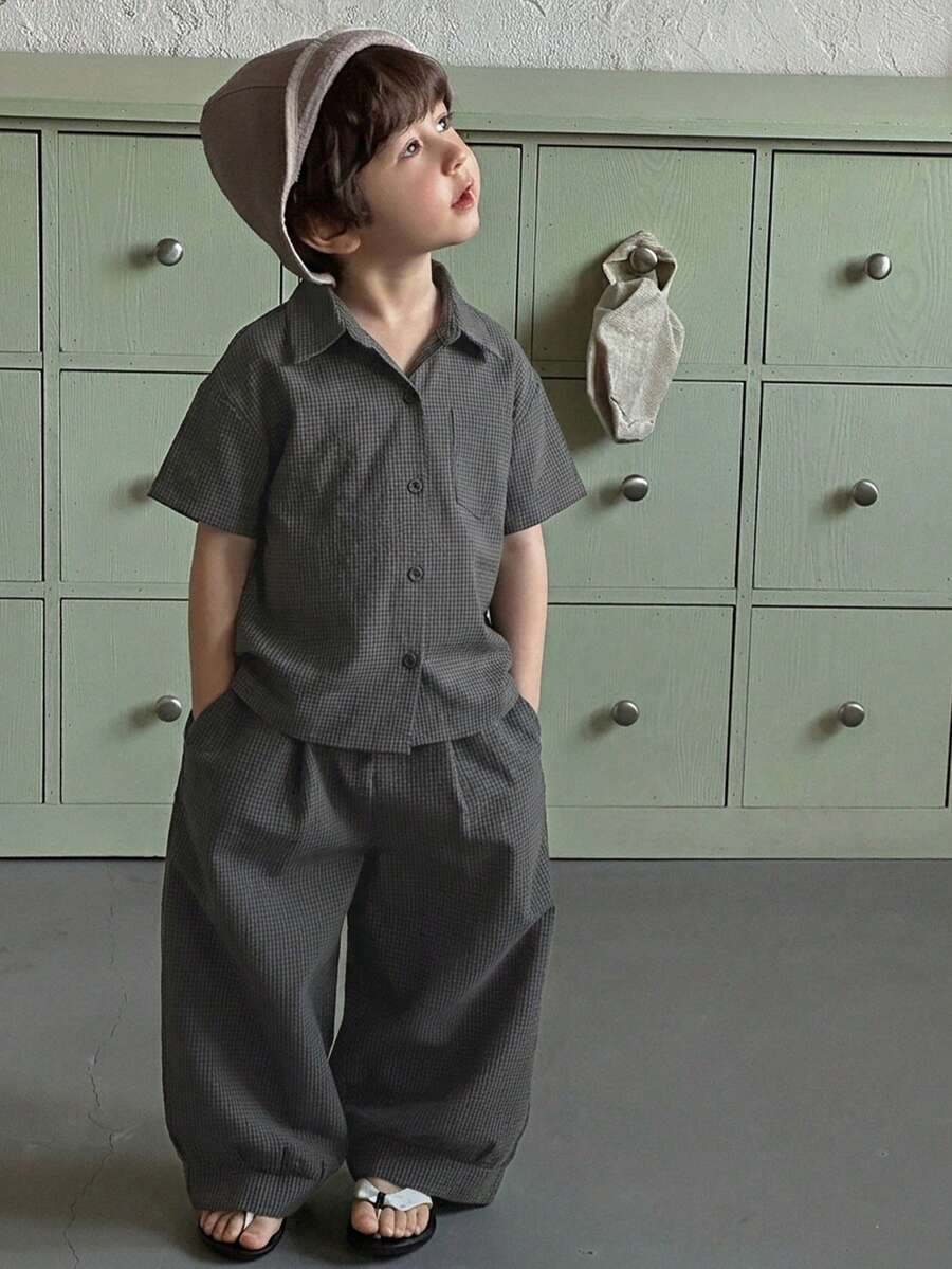 Dazy Kids 男童休闲格子领短袖上衣和裤子套装,夏季 - 深灰色 - 查看 1