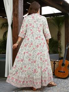 SHEIN LUNE 夏季大码V领碎花休闲连衣裙 - 彩色 - 查看 2