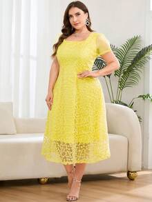 Reflora Plus Size Elegant Solid Color Embroidered Mesh Summer Dress - Yellow - View 5