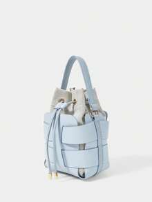 SHECARRY Women's Fashion Two-In-One Handbag, Fresh Light Blue Messenger Bucket Bag, Exquisite And Simple Hollow Craftsmanship, Suitable For Commuting, Daily Life, Shopping, Vacation, Travel, Matching - Light blue - View 2