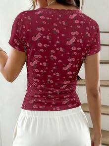 EMERY ROSE Women's Sweet Floral Print Lace Collar Patchwork Cropped T-Shirt - Rusty Rose - View 2
