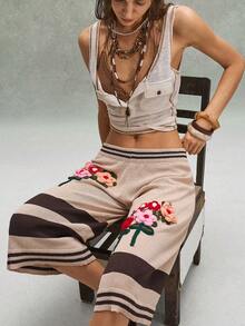 Bohemela Women's 3D Floral Decor Elastic Waist Capri Knit Pants - Multicolor - View 3