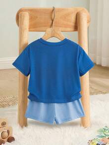 CoComelon X SHEIN Baby Boy Summer Casual Contrast Color Cartoon Print Round Neck Short Sleeve T-Shirt And Shorts Set - Blue - View 2