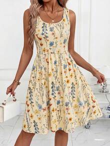SHEIN Clasi Vestido de flores con cuello en U y cintura ceñida, elegante y nuevo, adecuado para uso diario y vacaciones - Amarillo - Ver 3