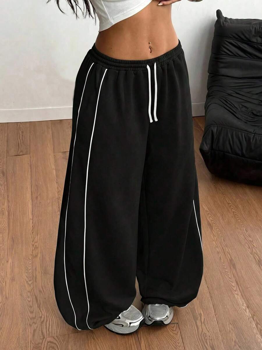 SHEIN 青少年女孩/青少年女孩休閒抽繩腰黑色印花寬鬆運動長褲,返校穿搭,酷感基本款,百搭日常穿著 - 黑色 - 查看 1