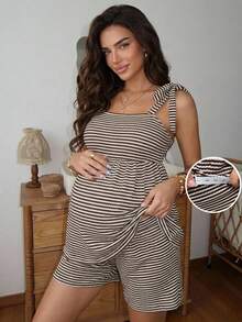 SHEIN 2 piezas Conjunto casual diario de top de manga corta con pliegues a rayas y shorts con cintura ajustable para maternidad - Marrón - Ver 2