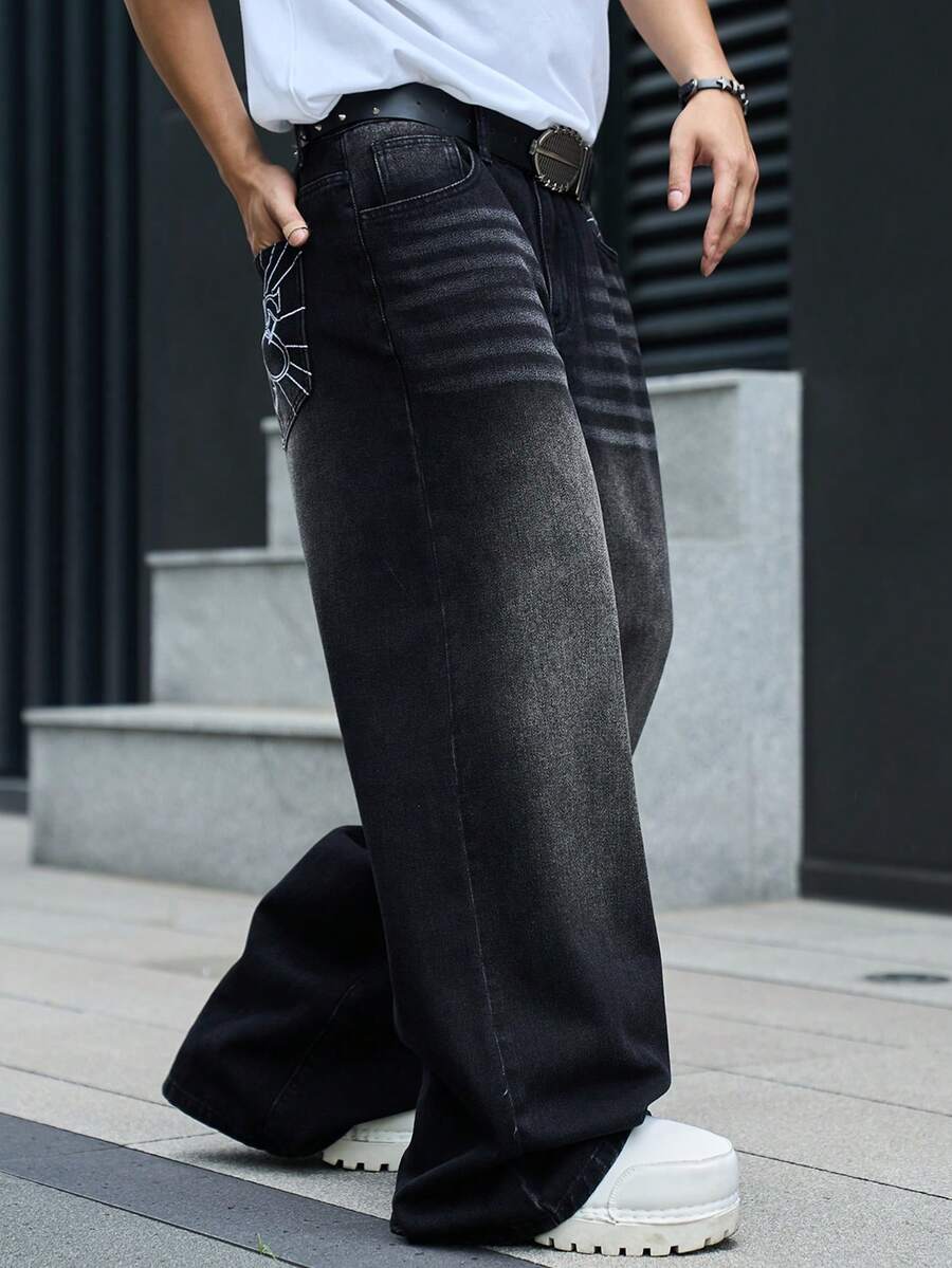 Manfinity EMRG Men's Street Style Casual Monkey Embroidery Black Jeans - Black - View 1