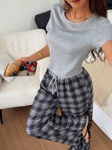 Napfluff Casual Plaid Knit Short Sleeve Pajama Set, Suitable For Loungewear And Outdoor Wear - Grey - View 3