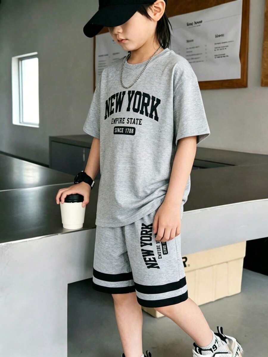 Boys' Summer Short Sleeve & Shorts 2-Piece Set, Black & Gray Colorblock Sports Theme Letter Print, Dynamic Streetwear Sports Outfit, Versatile Casual Activewear For Daily Outings - Grey - View 1
