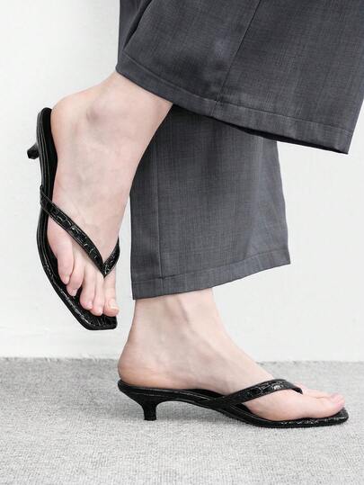 CUCCOO BIZCHIC Women Shoes Black Alligator-Patterned Square-Toed Kitten And Sandals, Wearing Versatile Commuter Spice Flip-Flops