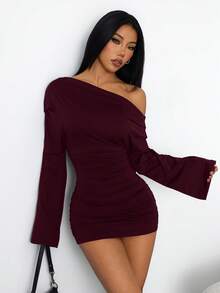 SHEIN PETITE 女款時尚純色不對稱領迷你洋裝 夜出穿搭 酒紅色 秋季 小個子女性適用 - 紫紅色 - 查看 6