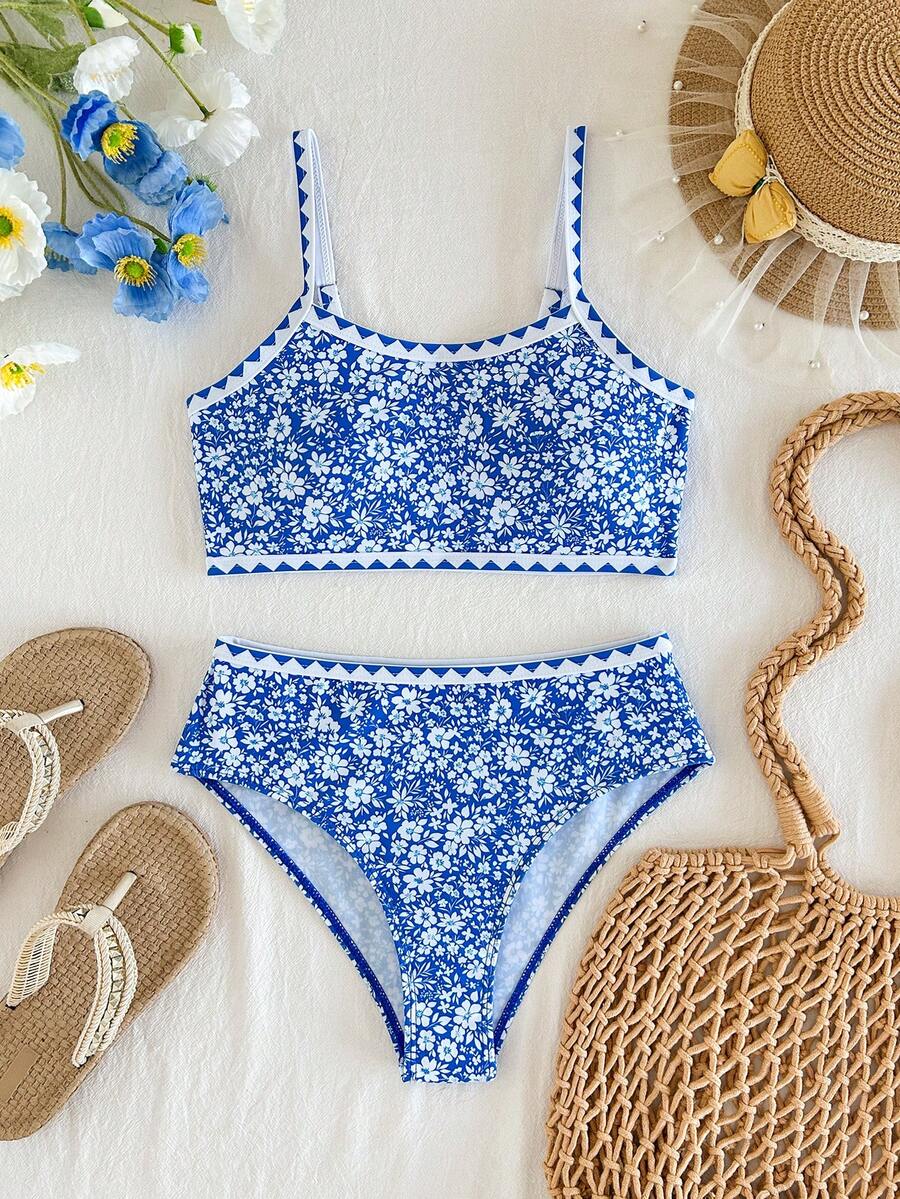 SHEIN Tween Girl Blue And White Small Ditsy Floral Bikini Set Set, Island Style Print, Vacation Style, Suitable For Spring And Summer, Outdoor Activities - Blue - View 1