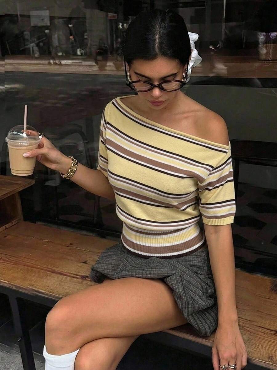 Aloruh Women's Spring New Contrast Color Striped Brown And Blue Short Sleeve Loose Top Tight Bottom Sweater - Multicolor - View 1