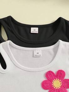 SHEIN 2件組女孩優雅度假風鮮豔3D毛巾刺繡鏤空修身短版背心上衣 - 黑與白 - 查看 7