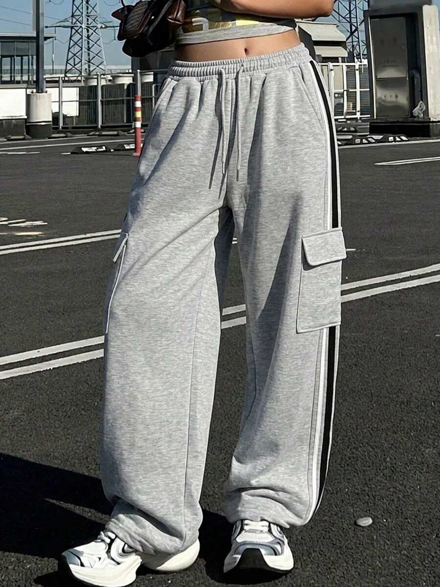 DAZY Women's Loose Pleated Solid Color Casual Sports Sweatpants, Spring - Grey - View 1