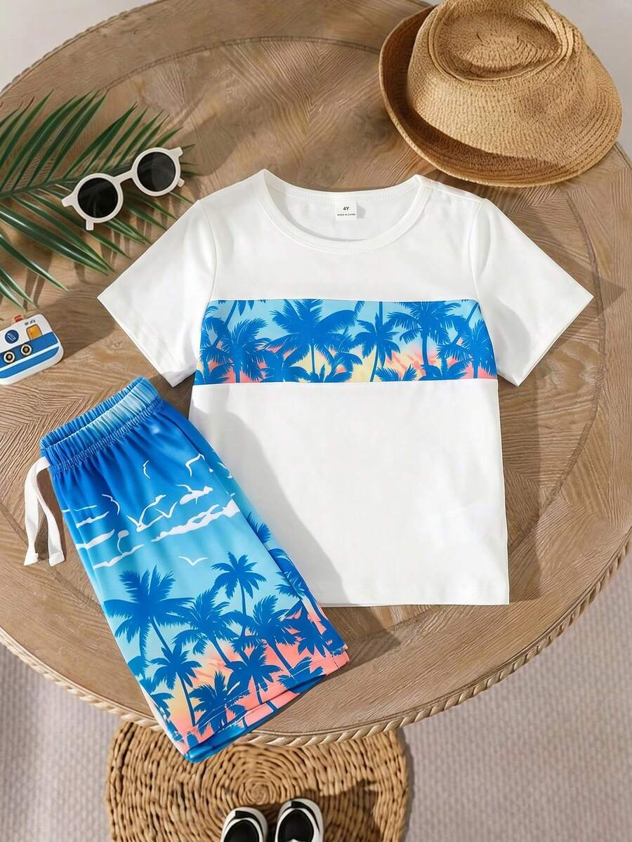 SHEIN 2件組小男孩寬鬆休閒度假風印花短袖圓領T恤搭配沙灘印花短褲套裝,適合日常休閒、度假、運動、戶外、沙灘 - 藍色 - 查看 1