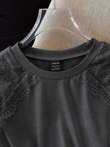 SHEIN PariChic 女款時尚圓領蕾絲拼接袖短袖T恤 - 深灰色 - 查看 5