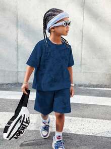 SHEIN Coolqubz 2件組/套 小男孩休閒素色T恤+短褲，適合夏季日常穿著、上學、旅行、戶外玩耍 - 寶藍色 - 查看 3