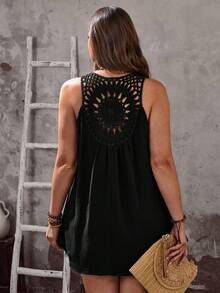 EMERY ROSE Plus Size Women's Lace Patchwork High-Low Tank Top - Black - View 7