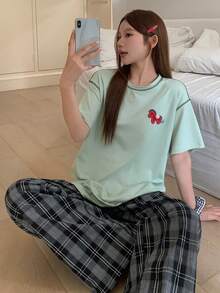 DAZY 女款夏季小馬裝飾寬鬆對比滾邊T恤上衣與格紋睡褲睡衣套裝 - 綠色 - 查看 9