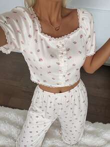 DAZY 2pcs Lace Patchwork Ditsy Floral Short Sleeve Straight Leg Long Pajama Set, Sweet Summer Sleepwear For Women - White - View 1