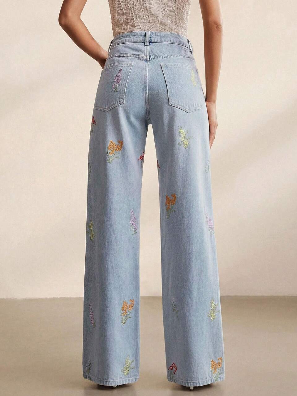 Floral Embroidered Straight-Leg Jeans