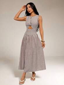 SHEIN PETITE Đầm nữ mùa hè kiểu dáng thường ngày, họa tiết kẻ sọc, eo khoét, dáng lửng, màu mơ nhạt, kiểu Pháp, thắt nút xoắn, không tay, thiết kế xoắn eo cao giúp thon gọn, bán chạy cho kỳ nghỉ/dã ngoại mùa hè, đầm kẻ sọc, đầm dài thường ngày, đầm thường ngày cho nữ, đầm đi nghỉ mát, đầm dài thanh lịch, trang phục sinh nhật cho nữ, trang phục đi chơi, đầm dự đám cưới cho nữ, đầm đi biển, đầm dự tiệc cho nữ, đầm lễ hội, đầm mùa hè. - Màu Khaki - Xem 5