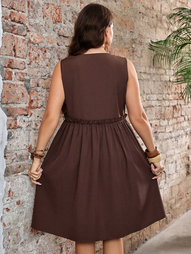Plus Size Women's Vacation Embroidery Hollow Out Ruffle Hem Round Neck Dress